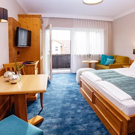 Appartementhaus Absmeier Бад-Фюссинг