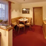 Appartementhaus Absmeier شقة